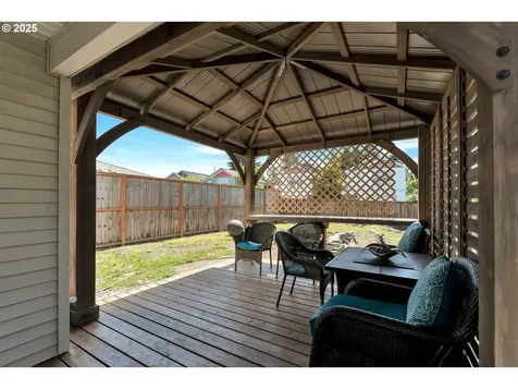 1455 NE Jessica Loop Hillsboro OR 97124