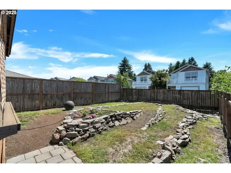 1455 NE Jessica Loop Hillsboro OR 97124