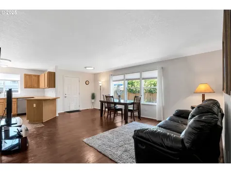 1455 NE Jessica Loop Hillsboro OR 97124