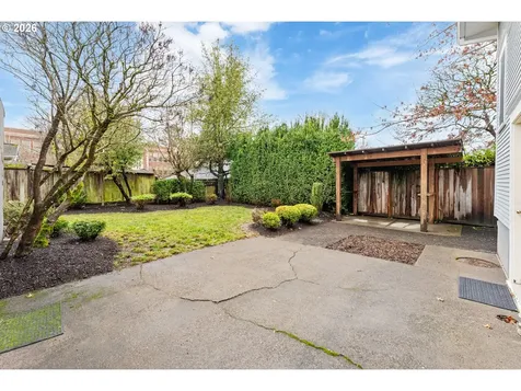 2624 SE Kelly Street Portland OR 97202