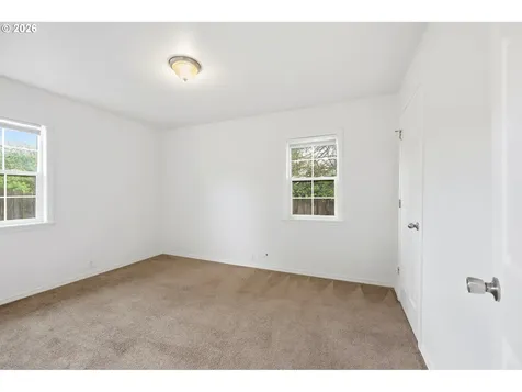 3206 SE 87th Avenue Portland OR 97266