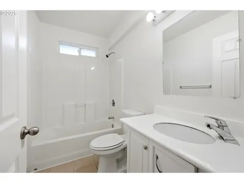 3206 SE 87th Avenue Portland OR 97266