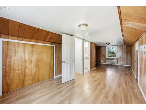 3206 SE 87th Avenue Portland OR 97266