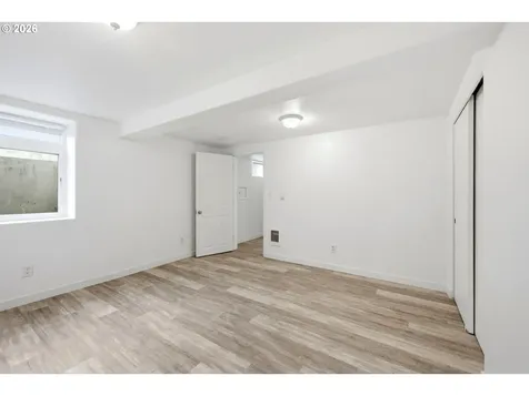3206 SE 87th Avenue Portland OR 97266