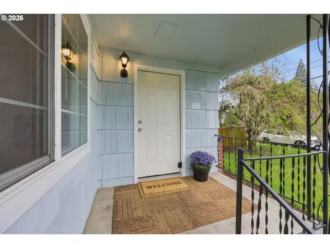 3206 SE 87th Avenue Portland OR 97266
