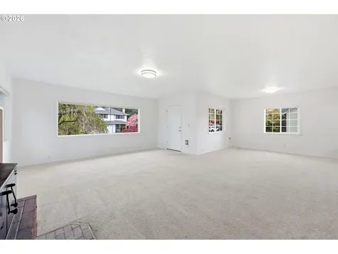 3206 SE 87th Avenue Portland OR 97266