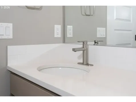 12514 NE 63rd Avenue Vancouver WA 98686