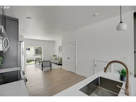 14840 NE Couch Street Portland OR 97230