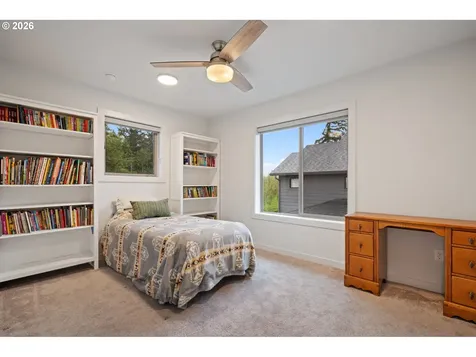 936 S 50th Court Ridgefield WA 98642