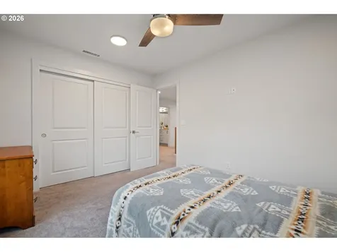 936 S 50th Court Ridgefield WA 98642