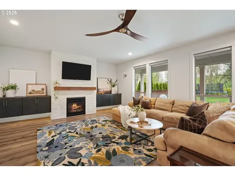 936 S 50th Court Ridgefield WA 98642