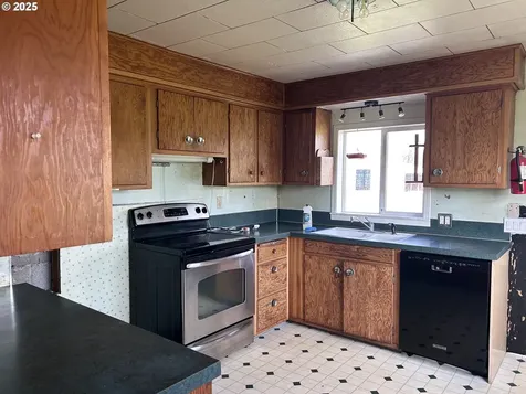 12403 S Eby Road Molalla OR 97038