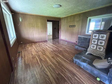 12403 S Eby Road Molalla OR 97038
