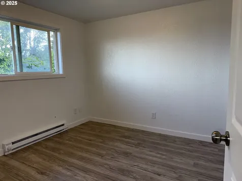 1060 Pacific Avenue Coos Bay OR 97420
