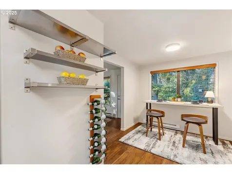4222 SW Hume Street Portland OR 97219