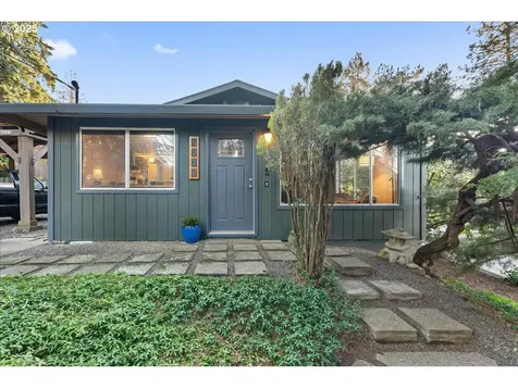 4222 SW Hume Street Portland OR 97219