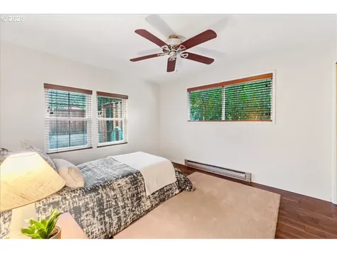 4222 SW Hume Street Portland OR 97219