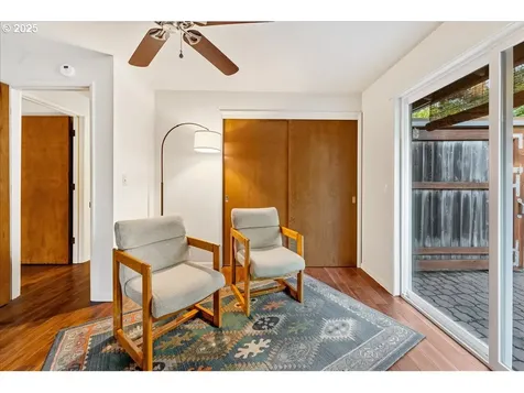 4222 SW Hume Street Portland OR 97219