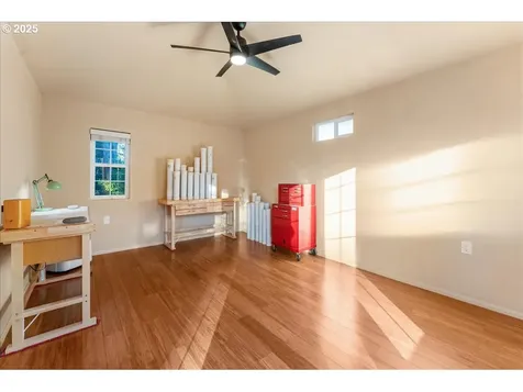 4222 SW Hume Street Portland OR 97219