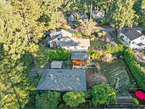 4222 SW Hume Street Portland OR 97219