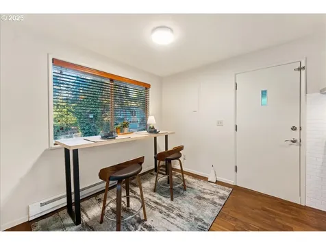 4222 SW Hume Street Portland OR 97219