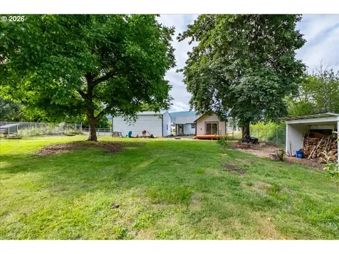 123 N Santiam Highway Gates OR 97346