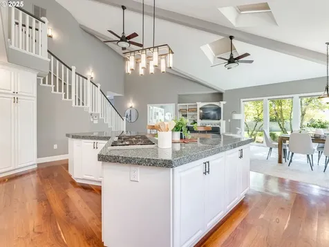 2362 NW Wintergreen Court Mcminnville OR 97128