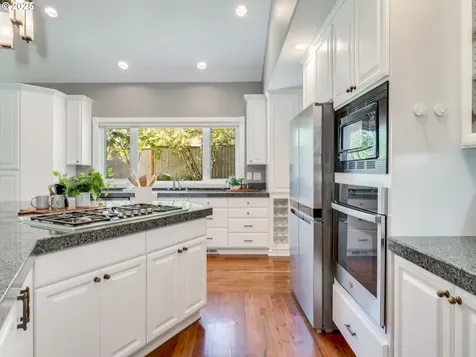 2362 NW Wintergreen Court Mcminnville OR 97128