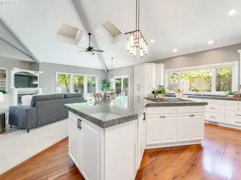 2362 NW Wintergreen Court Mcminnville OR 97128