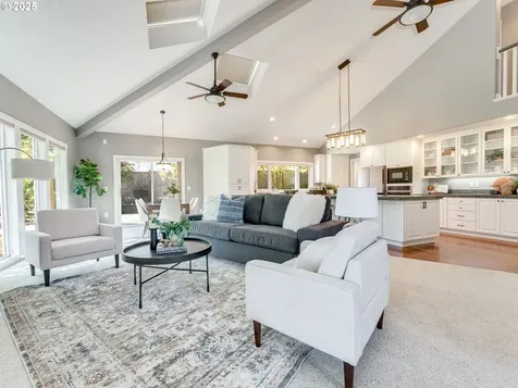 2362 NW Wintergreen Court Mcminnville OR 97128