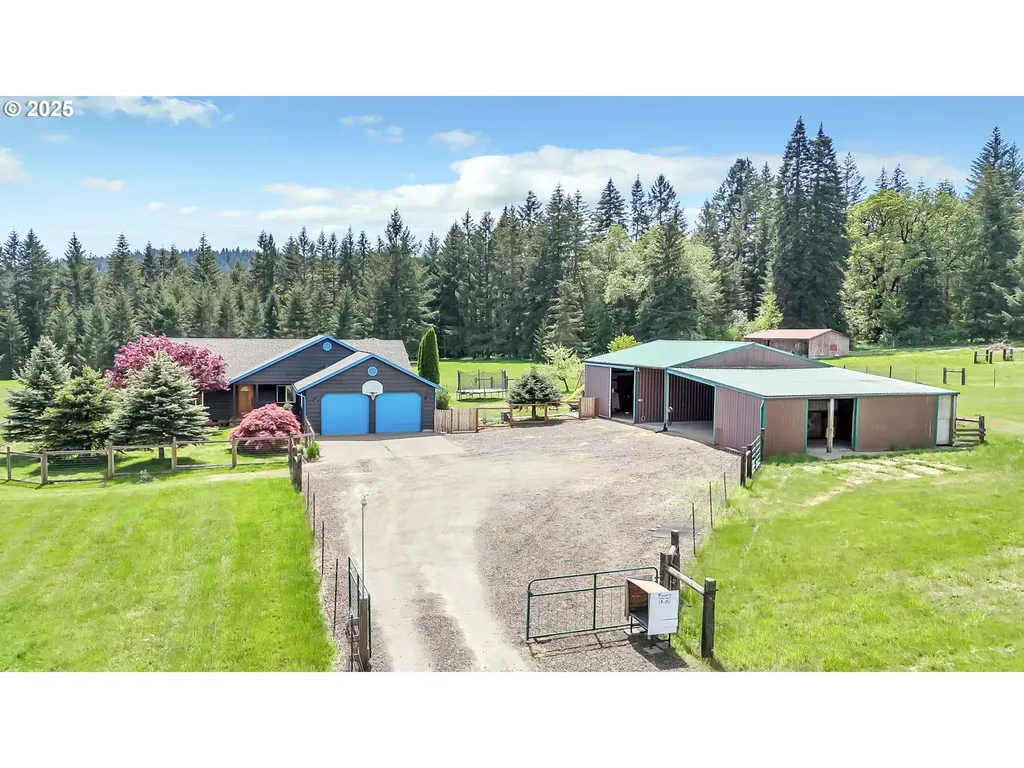 39225 SW Oak Lane Willamina OR 97396