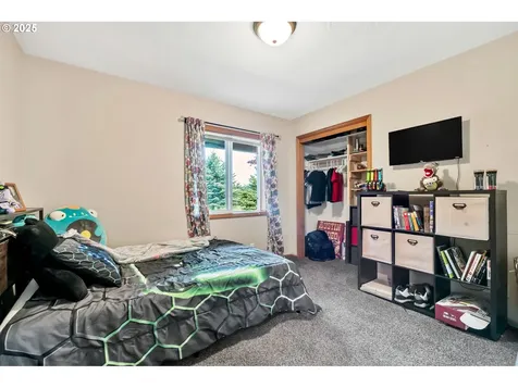 39225 SW Oak Lane Willamina OR 97396