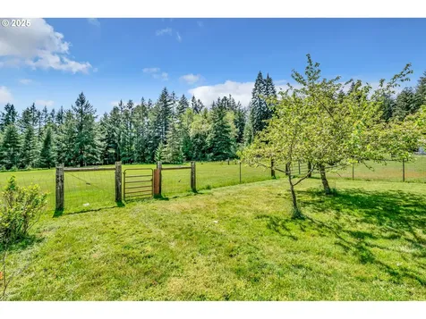 39225 SW Oak Lane Willamina OR 97396
