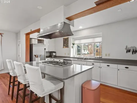 473 NE Jackson Street Hillsboro OR 97124