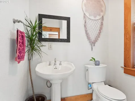 473 NE Jackson Street Hillsboro OR 97124