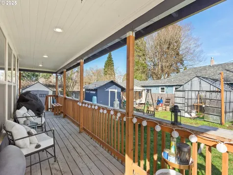 473 NE Jackson Street Hillsboro OR 97124