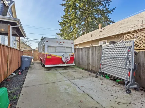 473 NE Jackson Street Hillsboro OR 97124