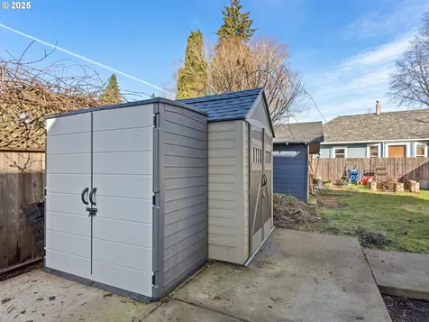 473 NE Jackson Street Hillsboro OR 97124