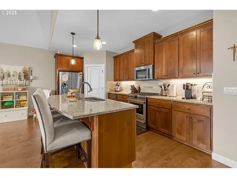 17318 NE 19th Drive Ridgefield WA 98642