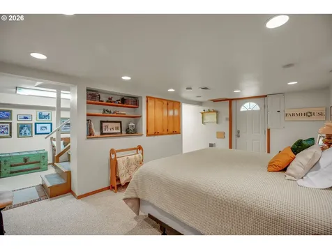 2146 N Holly Street Canby OR 97013