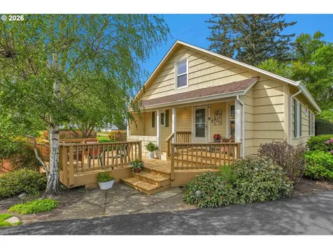 2146 N Holly Street Canby OR 97013