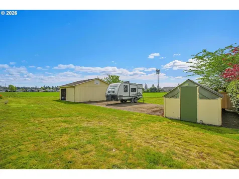 2146 N Holly Street Canby OR 97013