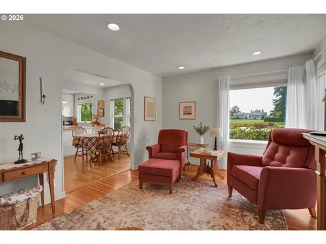 2146 N Holly Street Canby OR 97013