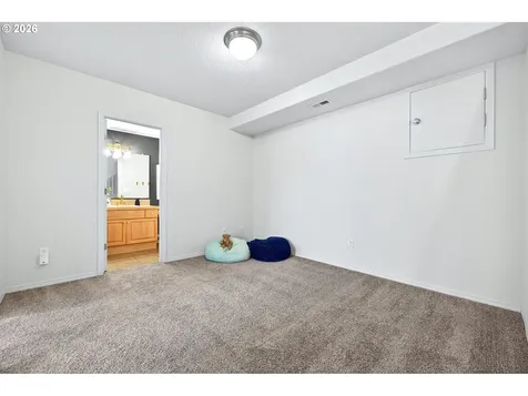 3715 NE 80th Street Vancouver WA 98665