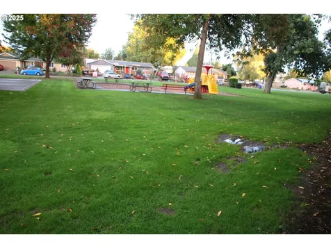 332 S Tarrybrooke Drive Cornelius OR 97113