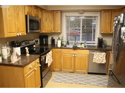 332 S Tarrybrooke Drive Cornelius OR 97113