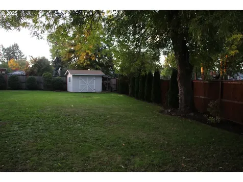332 S Tarrybrooke Drive Cornelius OR 97113
