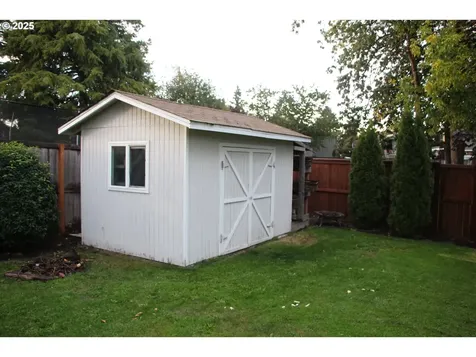 332 S Tarrybrooke Drive Cornelius OR 97113