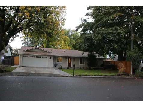 332 S Tarrybrooke Drive Cornelius OR 97113