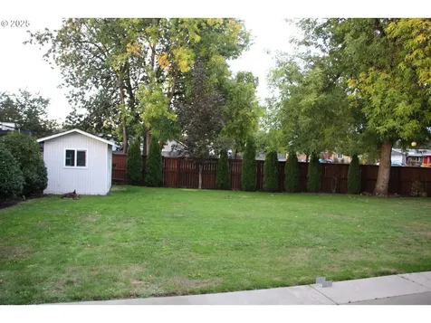 332 S Tarrybrooke Drive Cornelius OR 97113